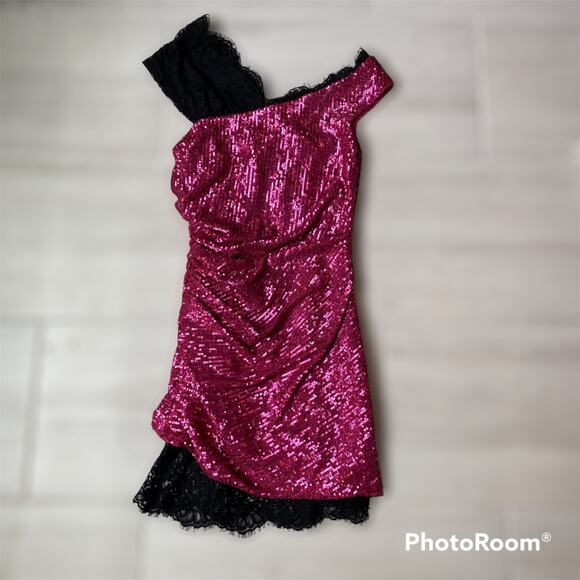 NWT Dundas Pink Sequin Mini Dress Lace Hem 40 - Picture 4 of 13
